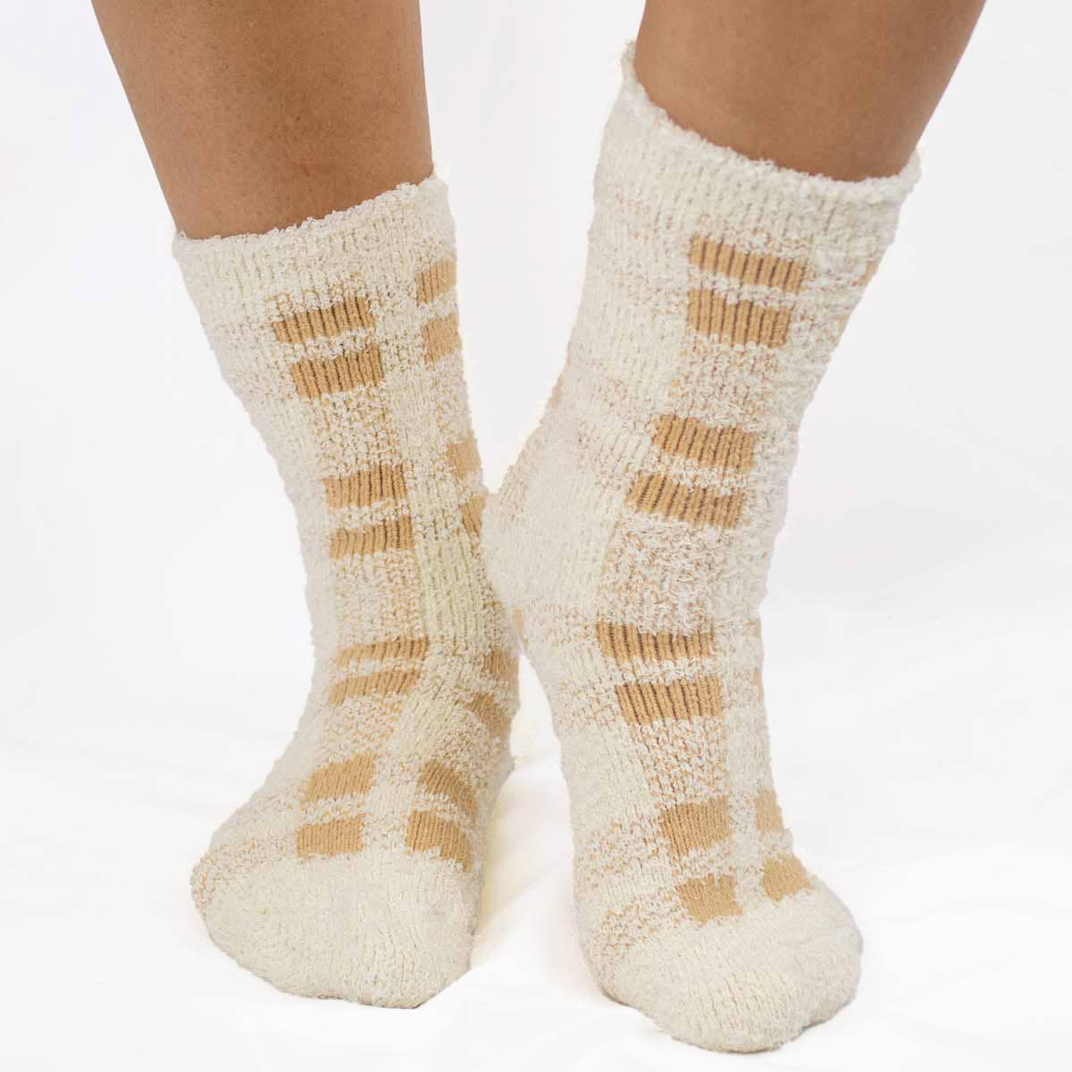 Women's Plaid Snuggle Socks Off White/Cream One Size