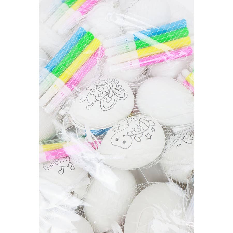 DIY White Easter Egg with Markers