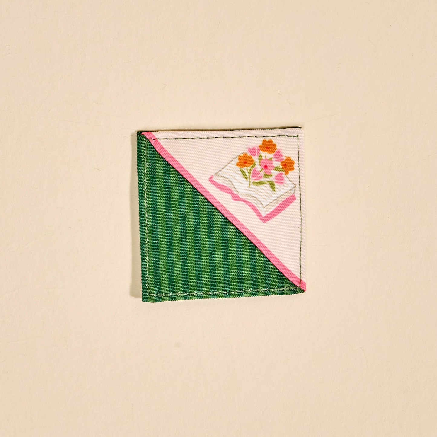 Corner Keeper Fabric Bookmark–Petals & Pages