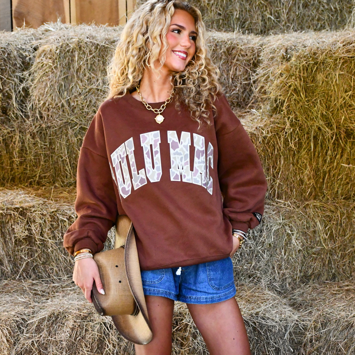 LULU MAc sweatshirt