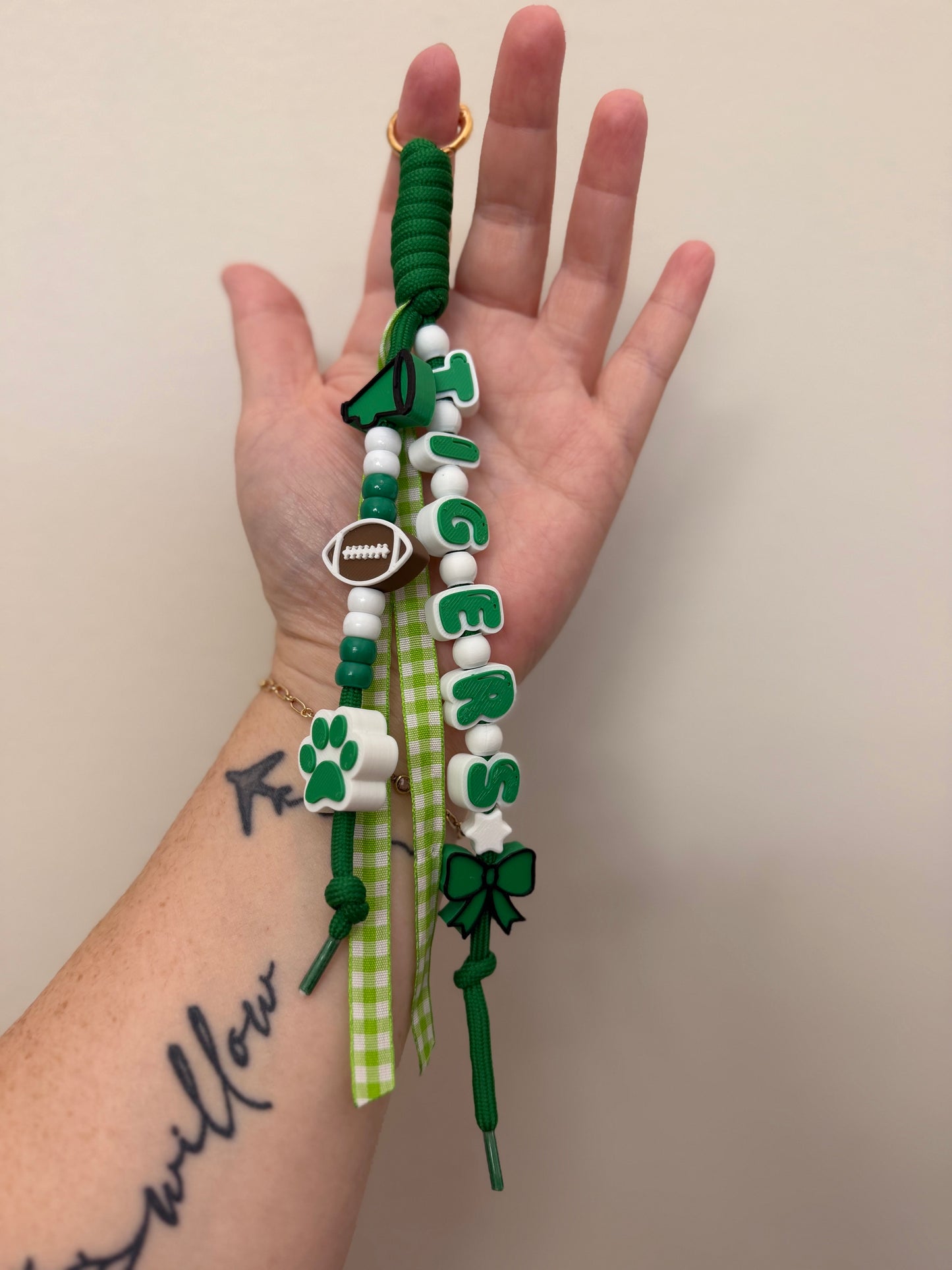 PRE-MADE School Paracord Keychains