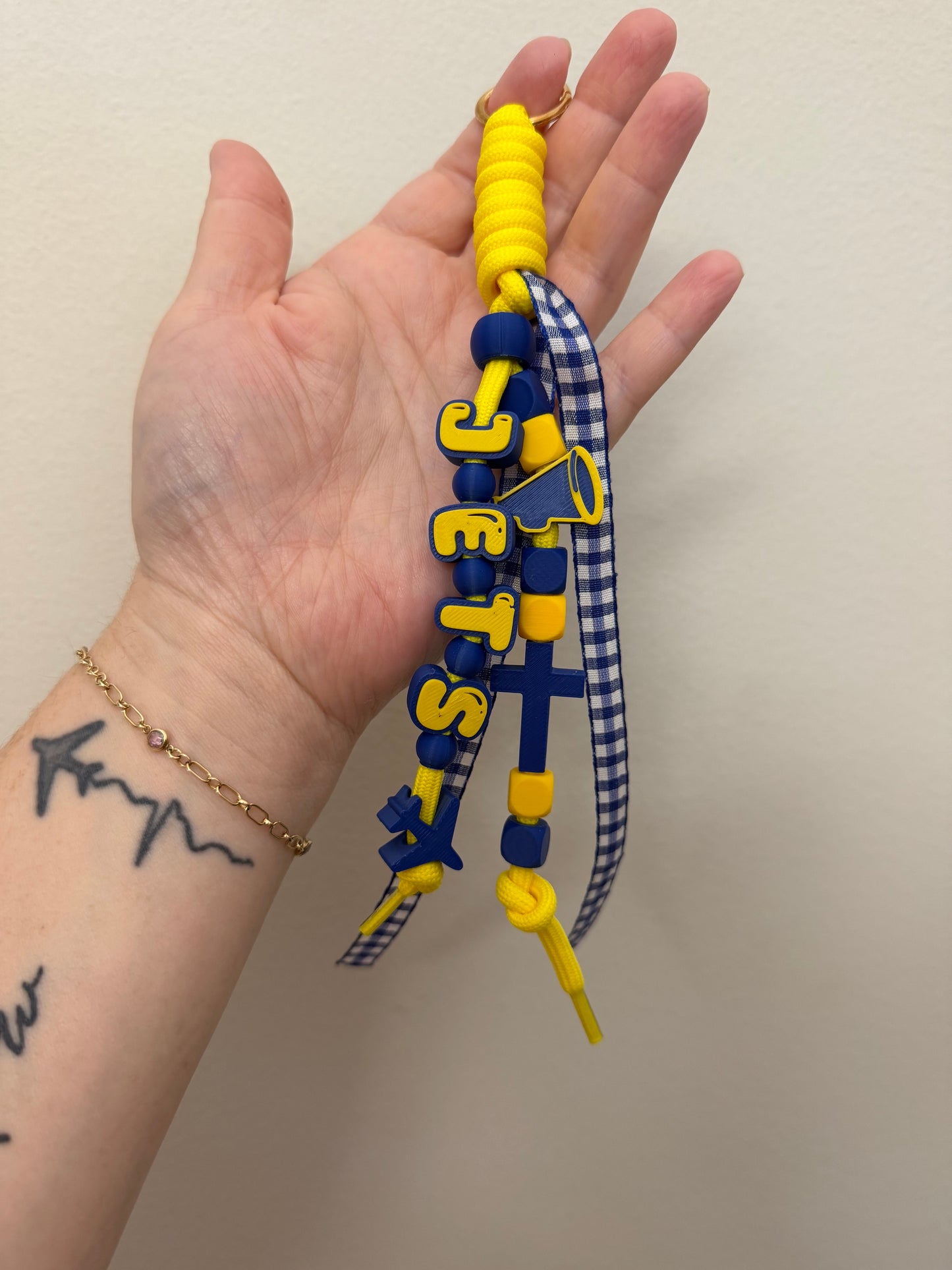 PRE-MADE School Paracord Keychains