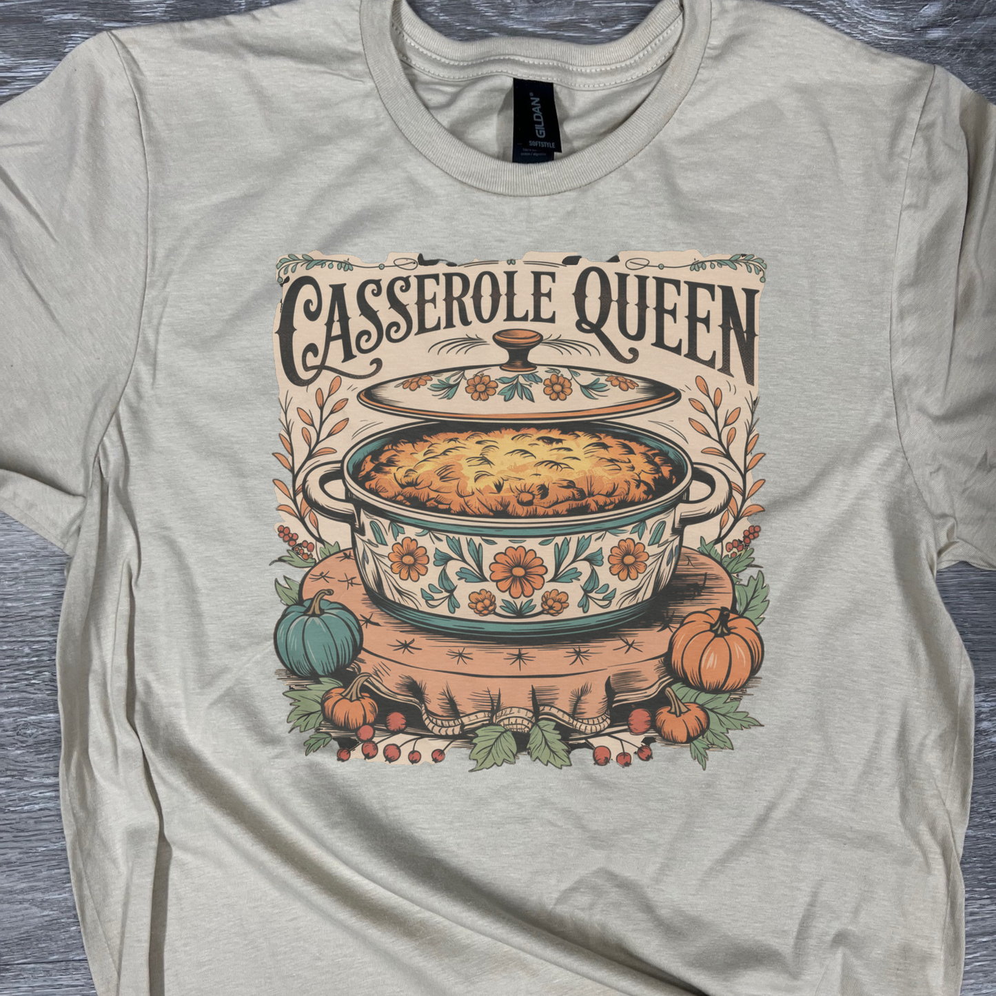 Casserole Queen T-shirt | Thanksgiving