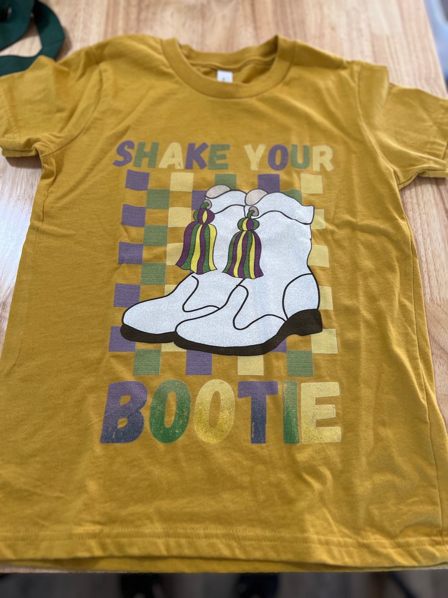 Shake your Bootie T-shirt